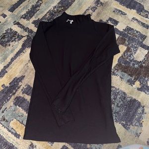 Boys under Armour black long sleeve turtle neck